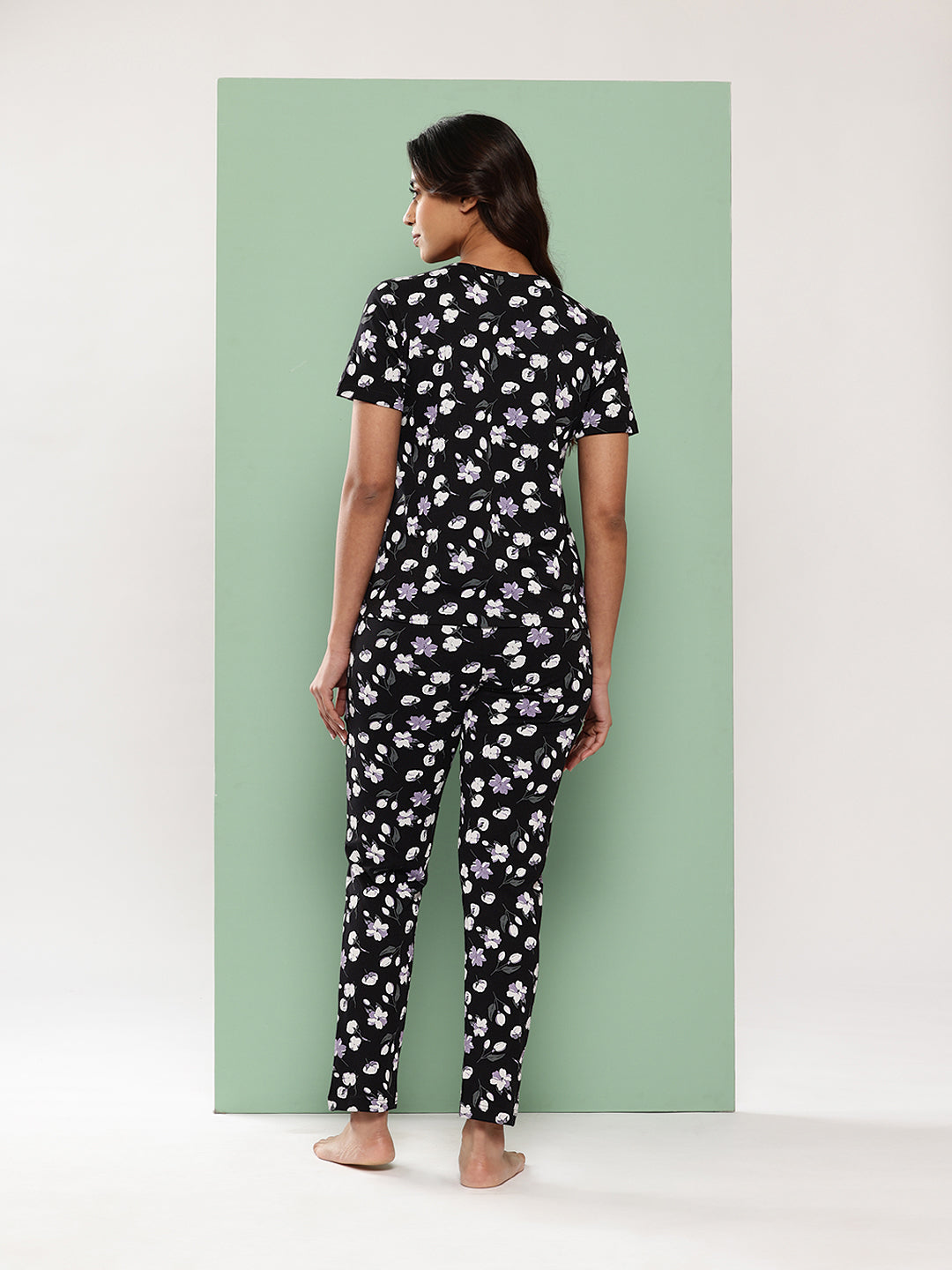 Night Suit
