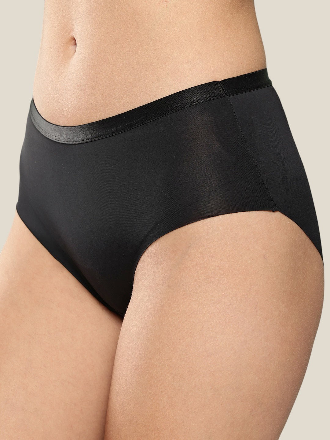 Women's Solid Lightly Padded Non Wired Lingerie Set
